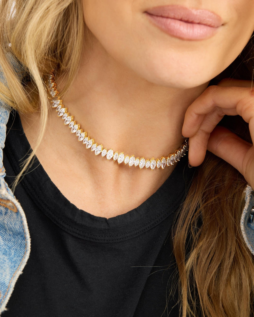 "She's So Fine" Choker - Gold|White Diamondettes